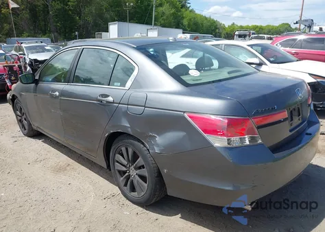 2011 Honda Accord 3.5 Ex-L из США, поврежденный, VIN 1HGCP3F84BA004381